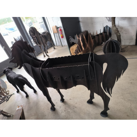 Barbecue artisanal GV Services à Camaret dans le Vaucluse.