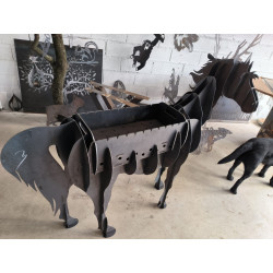 Barbecue artisanal GV Services à Camaret dans le Vaucluse.